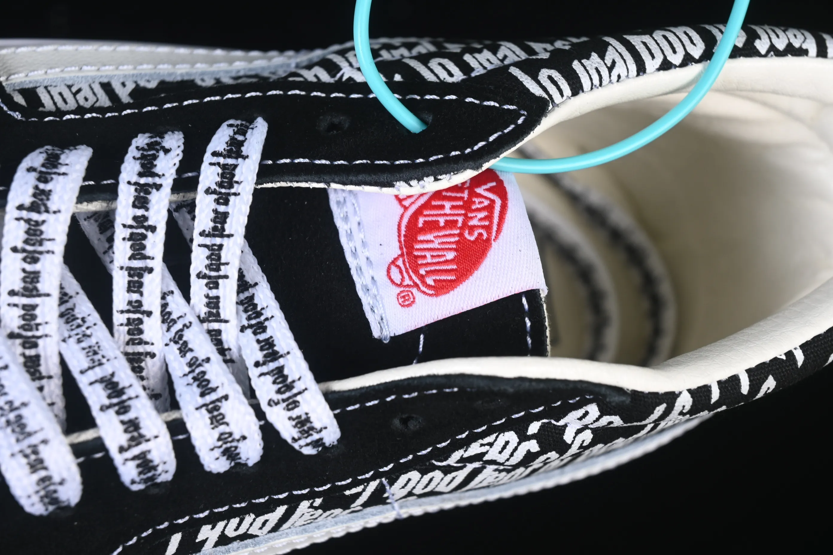 All categories Vans Vans series Vans Mid Vans Sk8-Mid Vans China casual skateboard shoes VN0A391F6BU